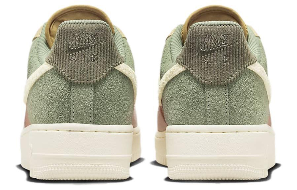 Кроссовки Nike Air Force 1 Low (Женская размерная сетка)