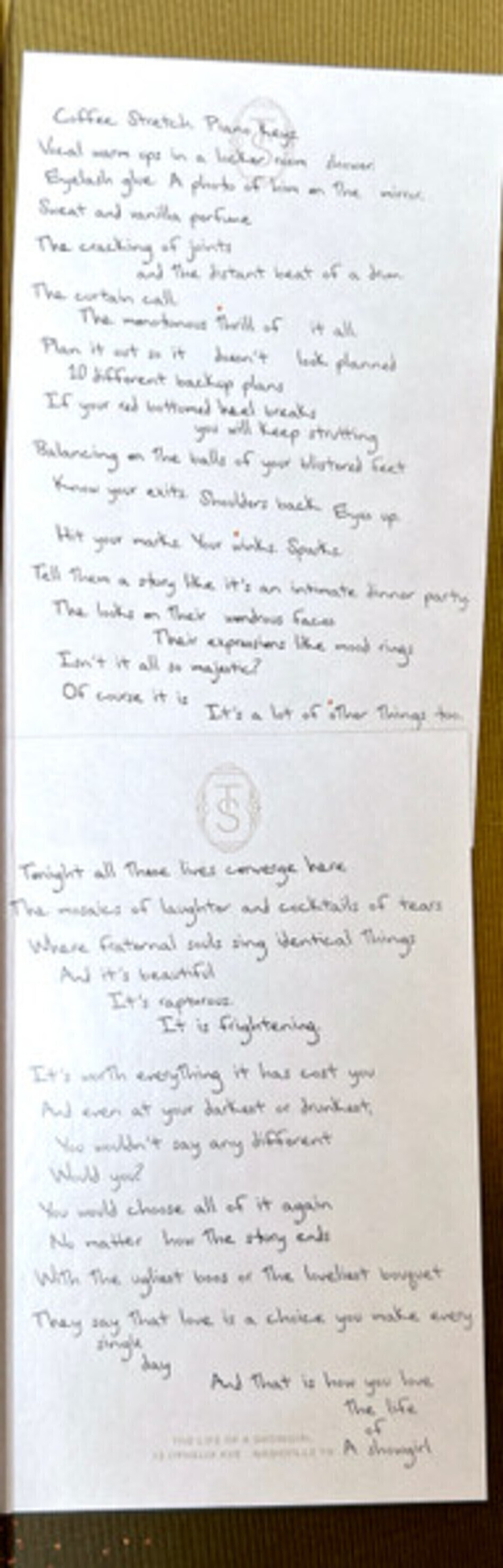 Taylor Swift / The Life Of A Showgirl (Sweat And Vanilla Perfume Edition)(Limited Edition)(Coloured Vinyl)(LP)