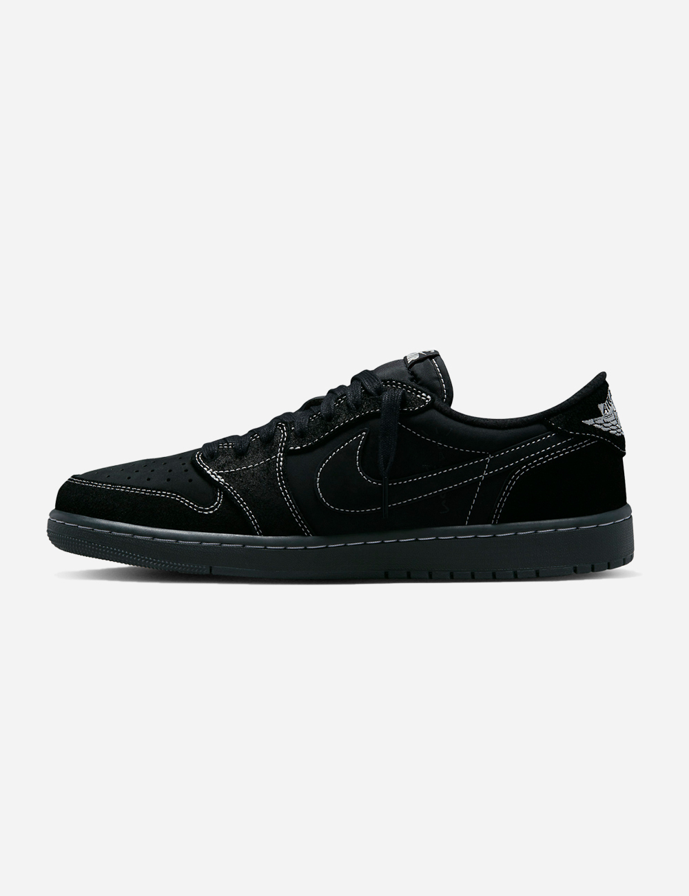 Nike black phantoms hot sale