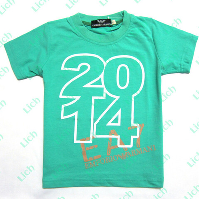 Футболка детская однотонная с контрастными принтами цифр и логотипа