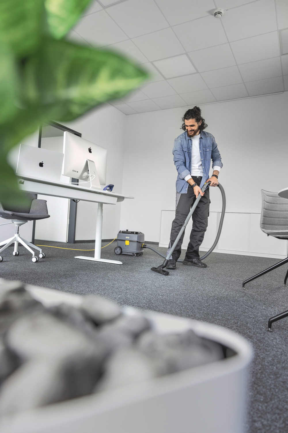 Пылесос сухой уборки T 10/1 Adv