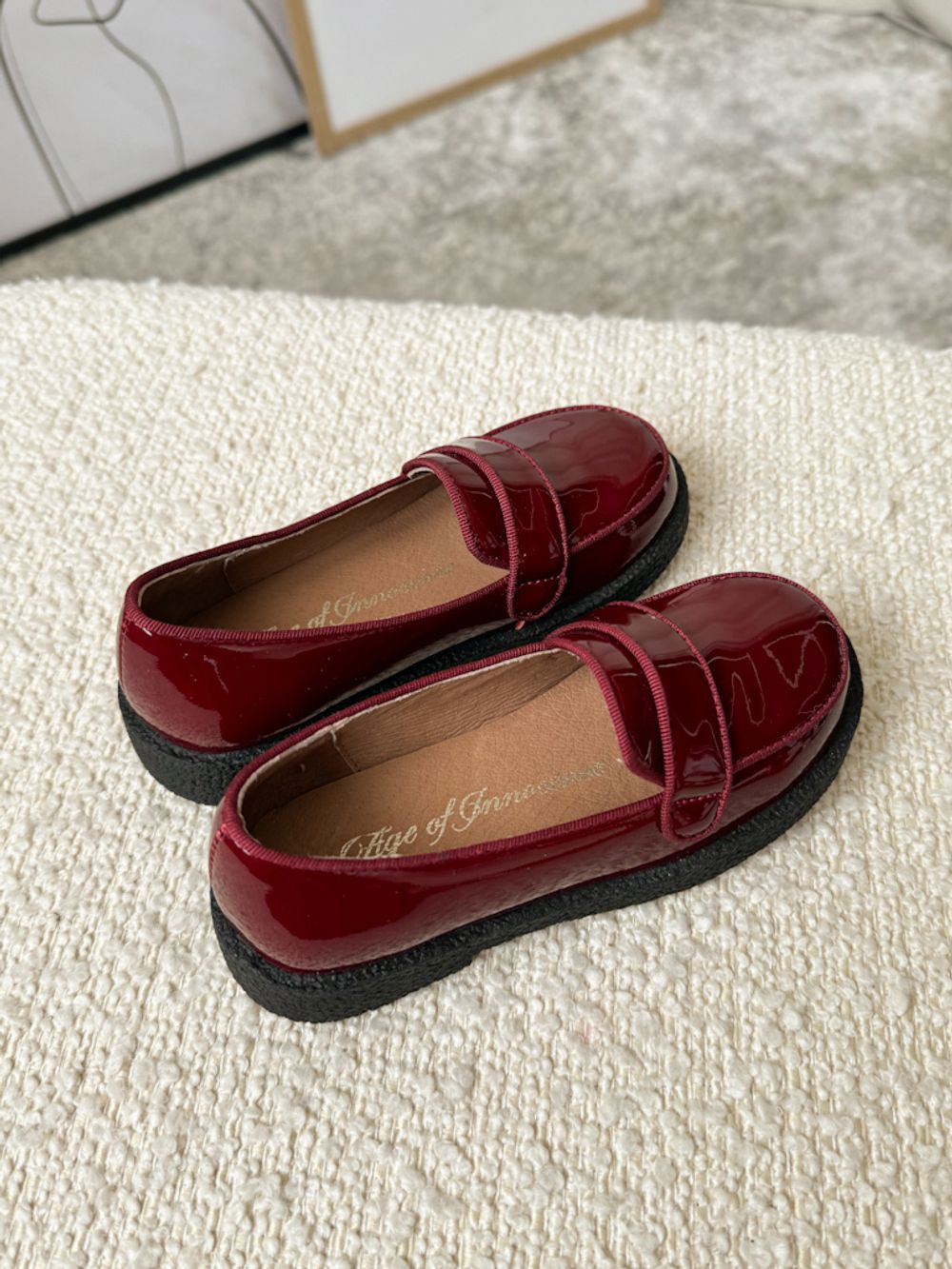 Новые лаковые туфли Age of Innocence, 25,5