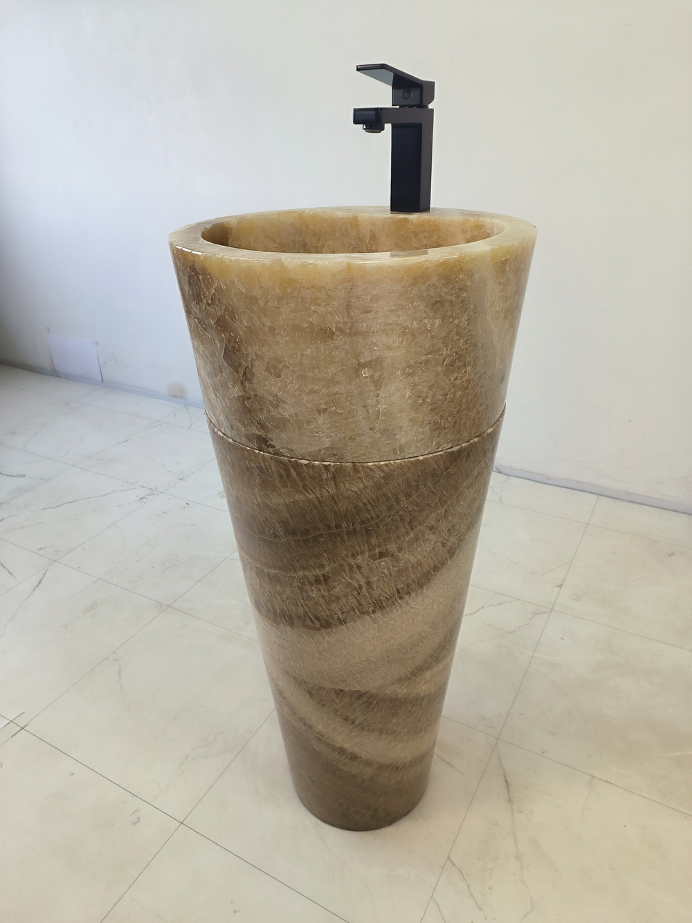 Раковина напольная из оникса Sunset ON-61348 (40*40*90)