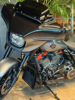 Harley-Davidson CVO Street Glide 121 (Raven Fade) 2025