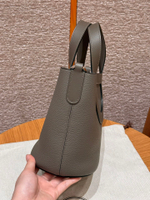 Hermes In The Loop 18 cm