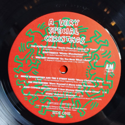 Винтажная виниловая пластинка LP Сборник A Very Special Christmas (Japan 1987) (Obi) (Sting, Madonna, Bon Jovi)