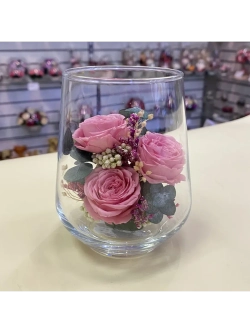 натуральные пионы в стекле, вакуум*