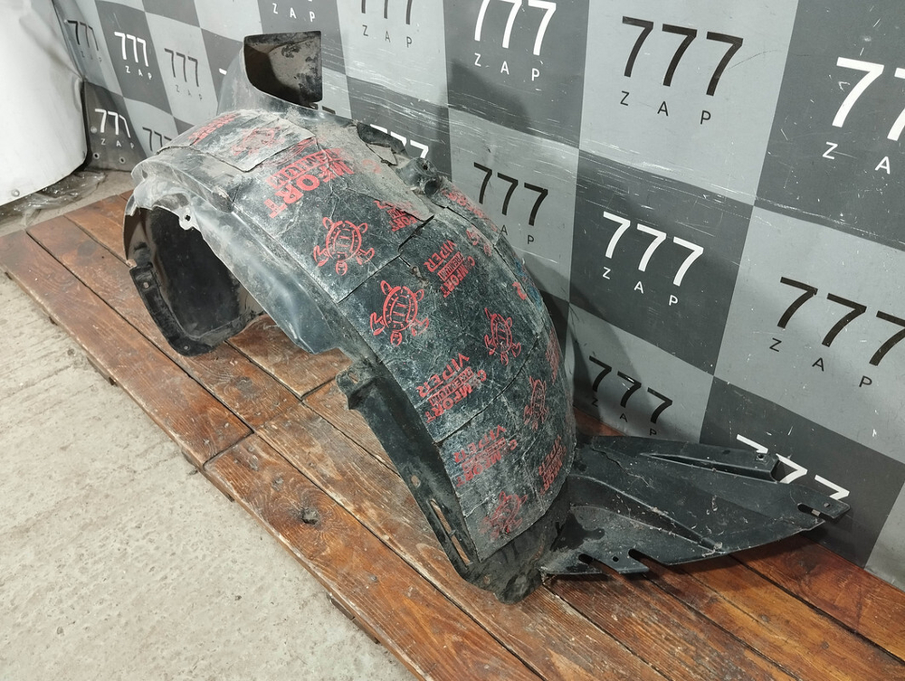 Подкрылок передний правый Volkswagen Polo 6 20-нв Б/У Оригинал 6N5805912