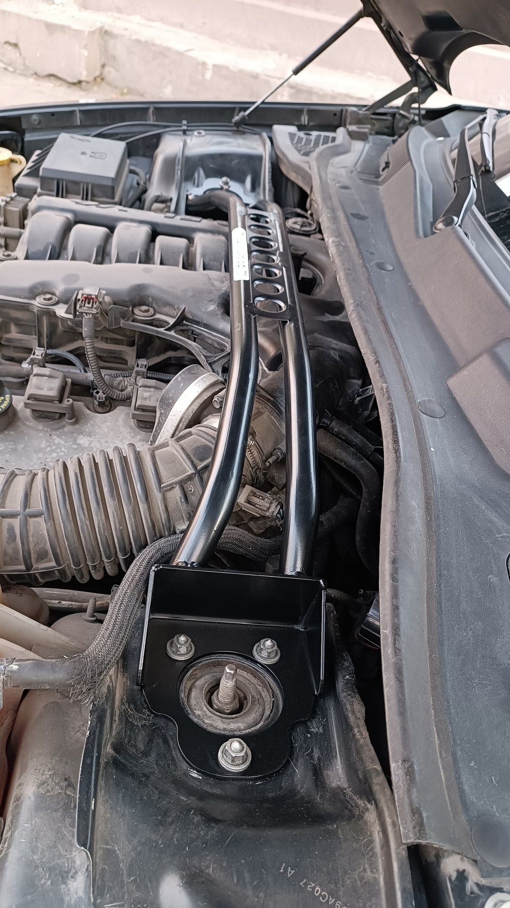 Распорка передних стоек (стаканов) 3.5л Dodge Magnum 4 универсал (ПОД ЗАКАЗ)
