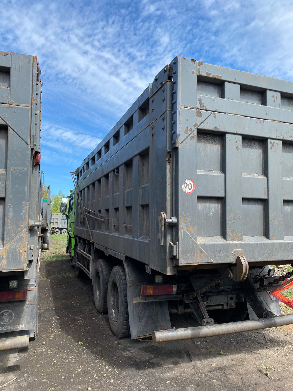 Shacman (Shaanxi) SX* 8x4 Самосвал SX33186W366C (Дизельный, 10,8 л, 441 л.с., МТ)