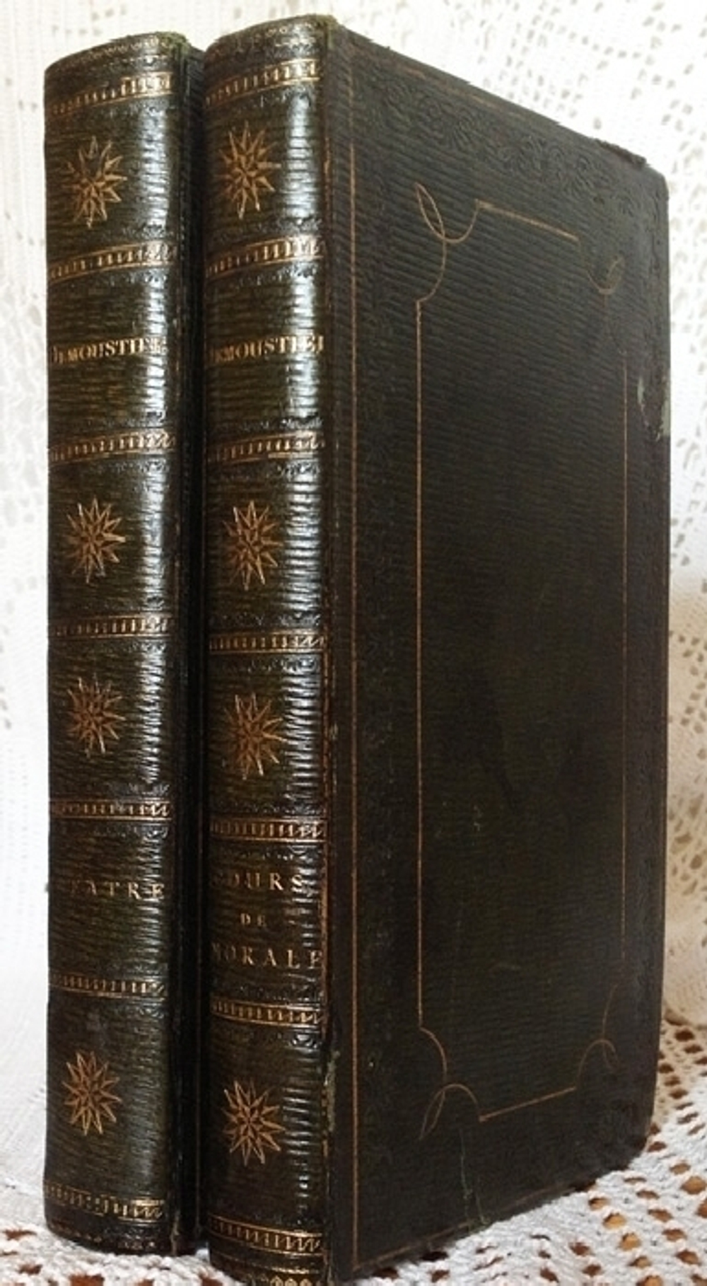 "Cours de morale (Курс морали.)". C.A.Demoustier (C.A.Демустье). 1804г. - антикварное издание