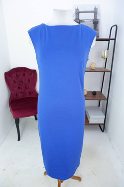 Платье Magda василькового цвета, визуально 48 размер, новое