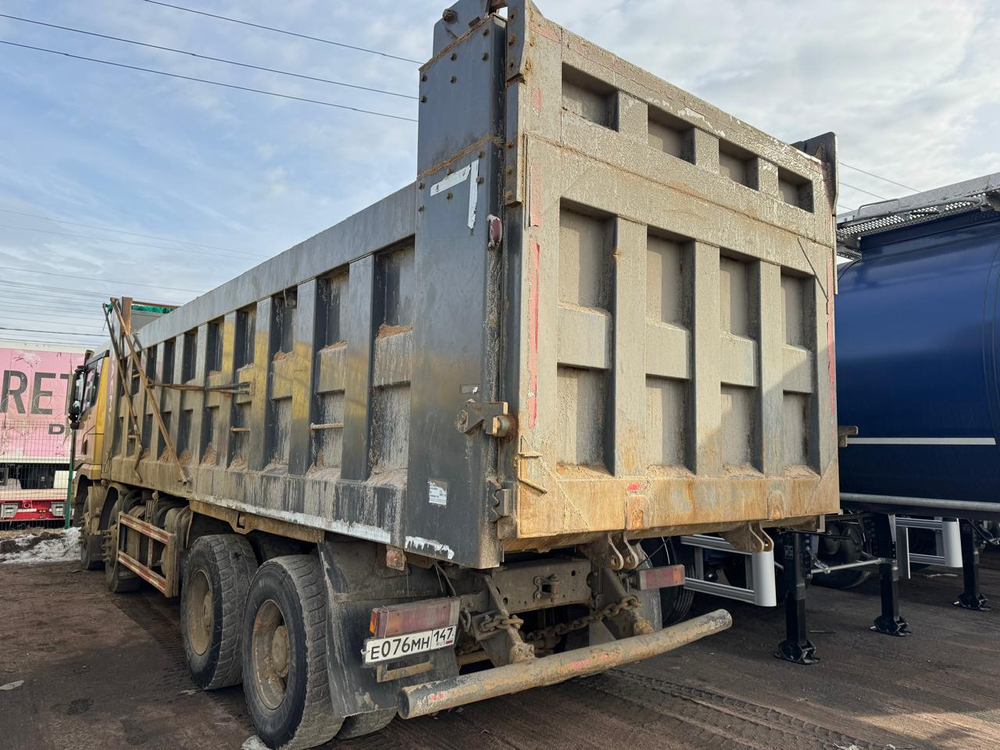 Shacman (Shaanxi) SX* 8x4 Самосвал SX33186V366 (Дизельный, 11,6 л, 423 л.с., МТ)