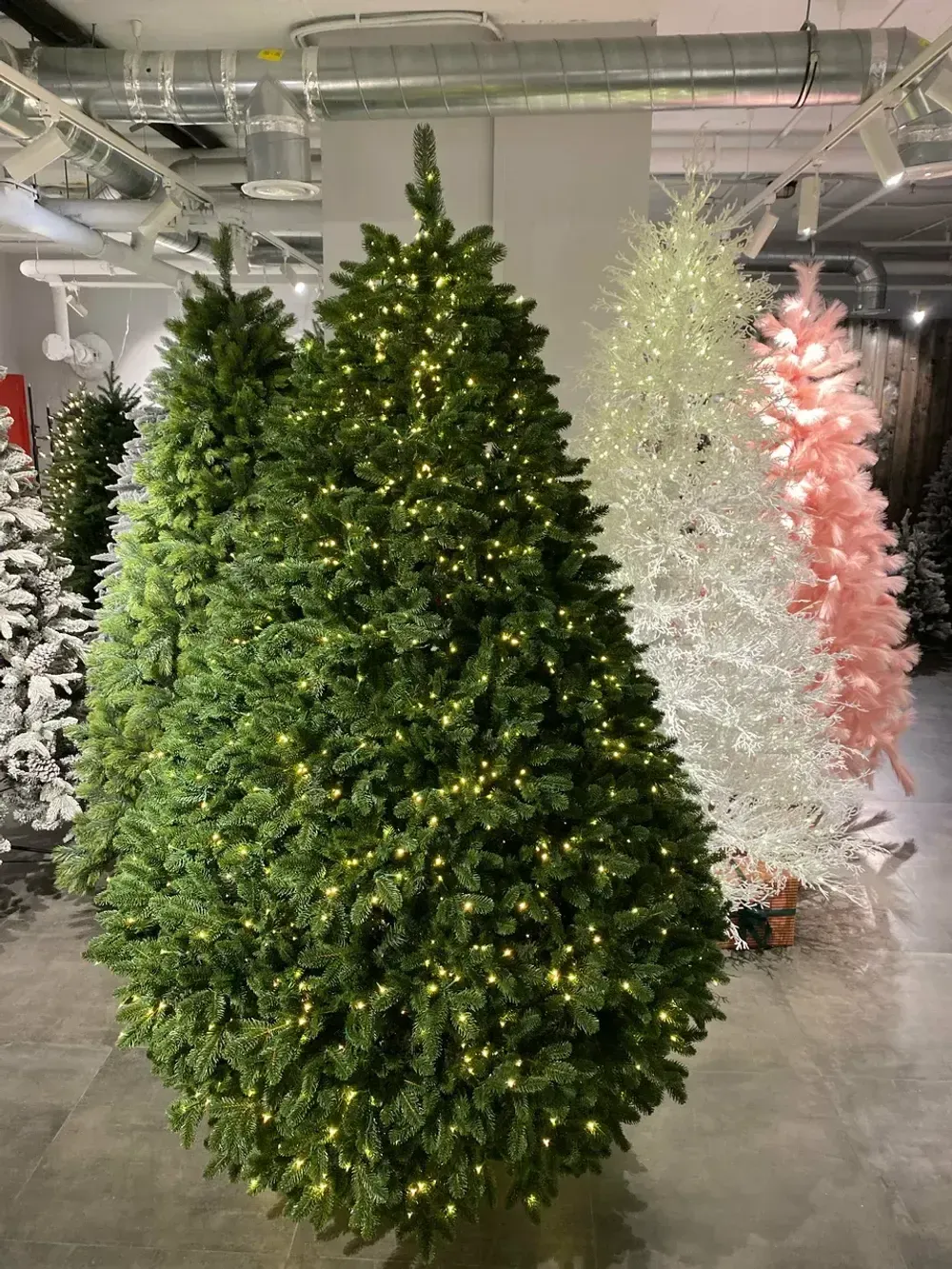 Ель искусственная «Grand Majesty» Гранд Маджести (Литая+пвх) 240 см / 2,4 м