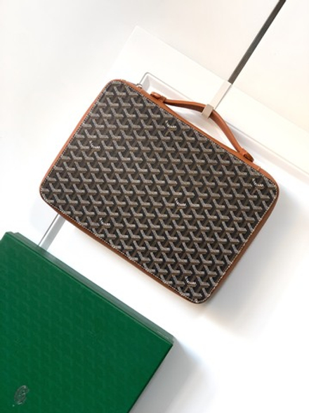 Goyard Compagnon Universel A4