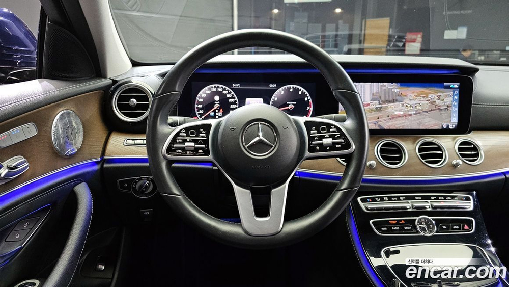 Mercedes-Benz E-Class W213 E300 4MATIC Exclusive (02.2020)