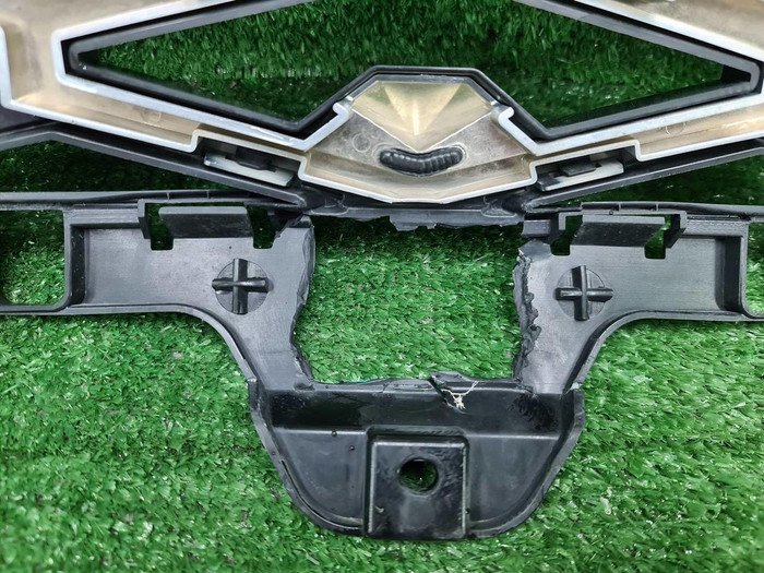 Решетка радиатора Omoda C5 (2022-н.в.)