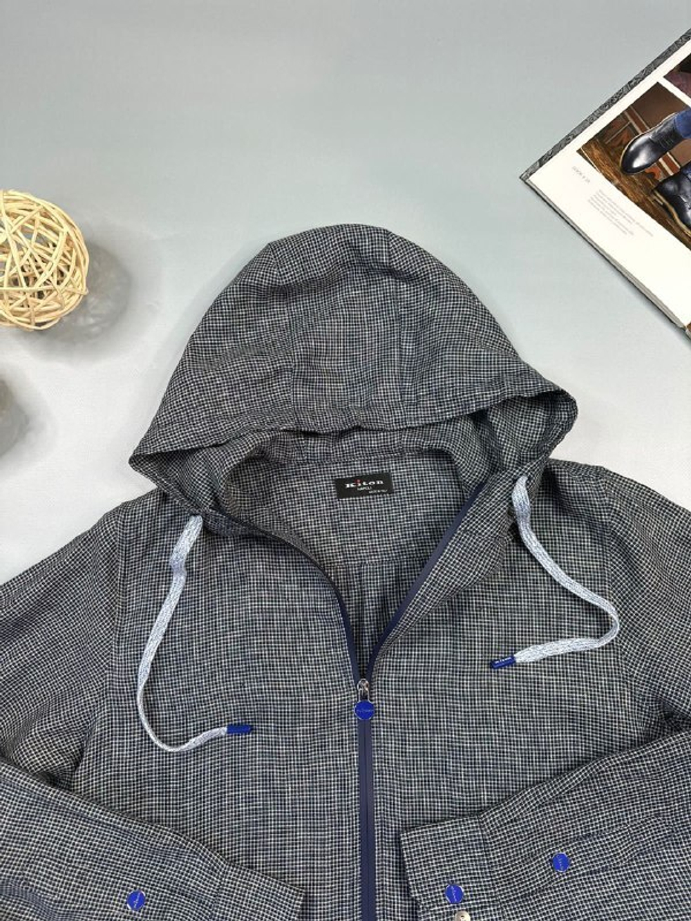 Ветровка Kiton