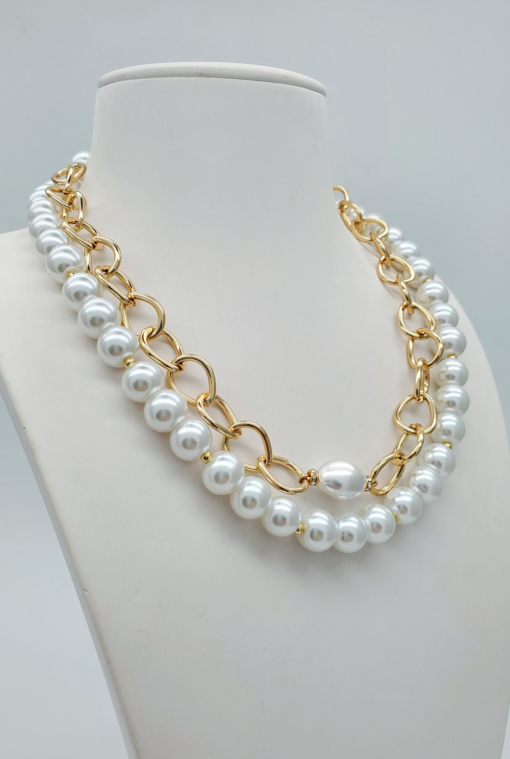 91001090 Колье SELENA PEARLS