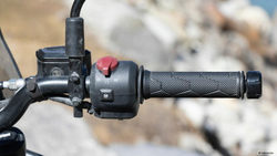 Royal Enfield Himalayan 450 Hanle Black (Premium)