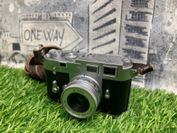 Minox DCC Leica M3
