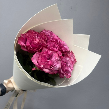 Букет из 7 пионовидных роз