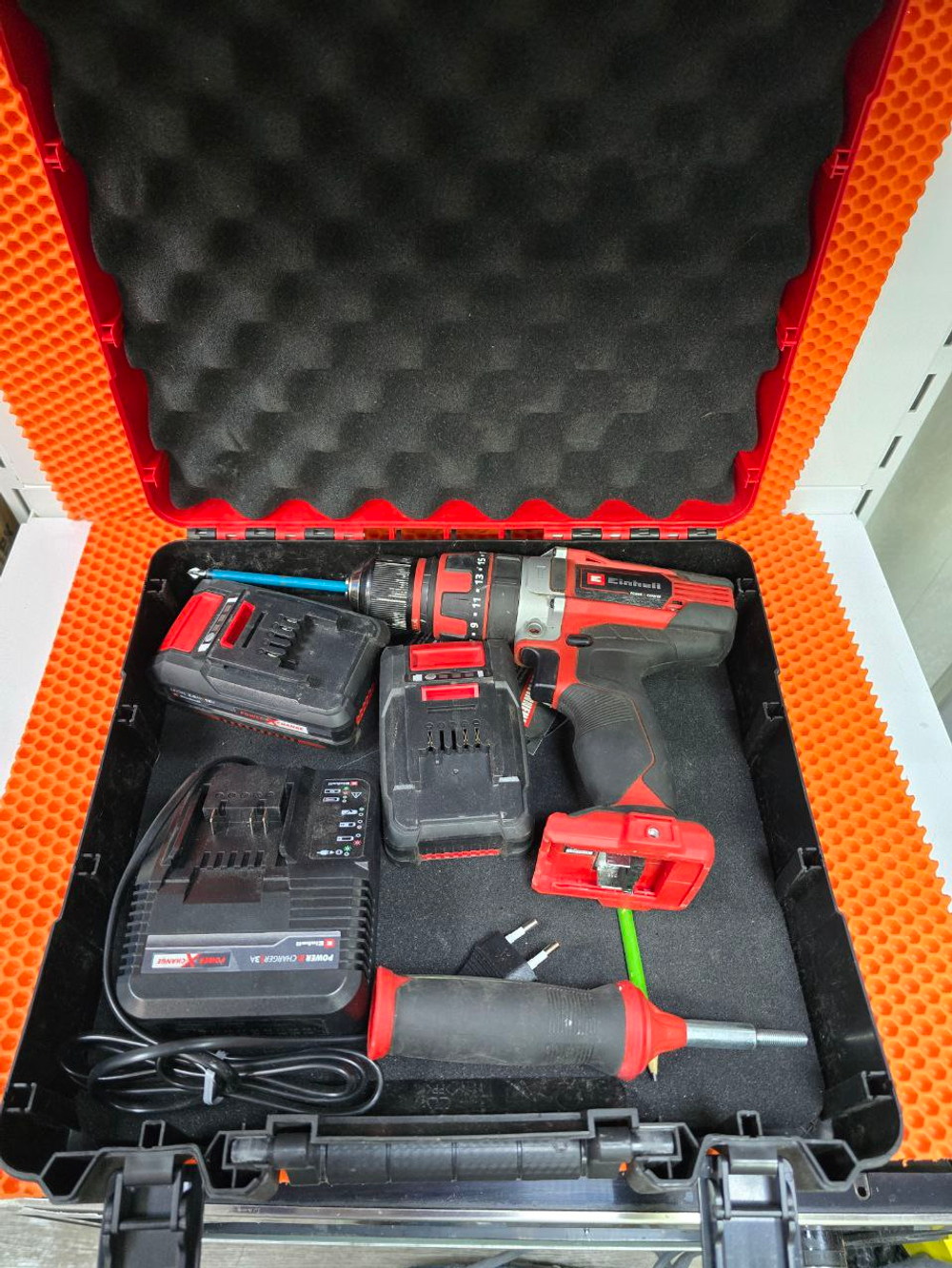 Шуруповерт ELITECH ДА 18СЛ2