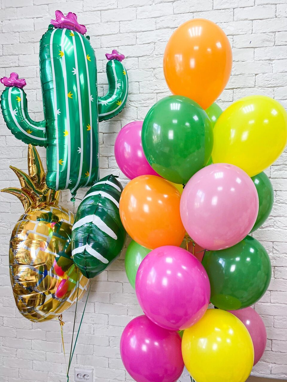 Композиция из воздушных шаров "Экзотик №2"