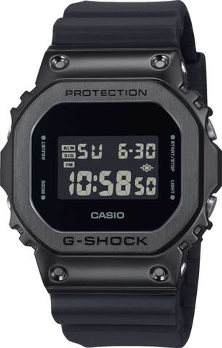 Часы Casio GM-5600UB-1