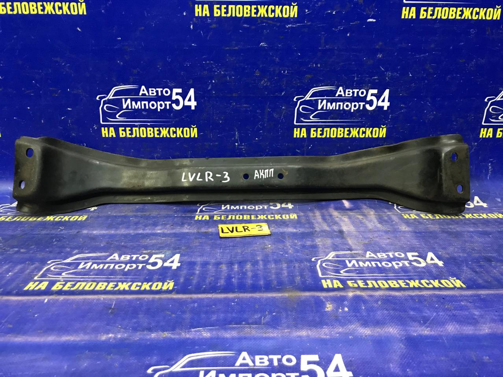 Балка передняя поперечная MAZDA MPV 1997