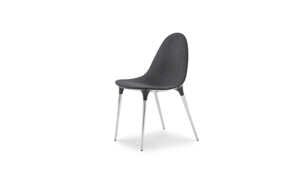 Кресло Cassina CAPRICE