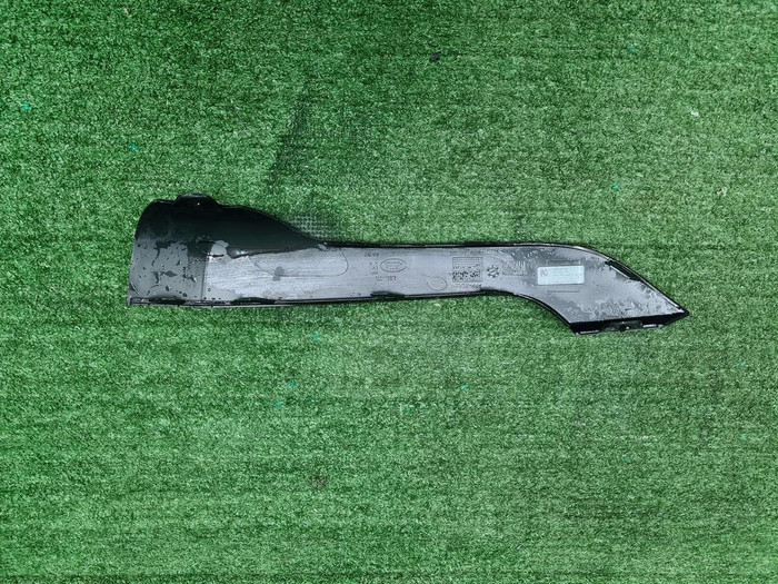 Накладка переднего бампера RR Evoque 2 (2018-2024)