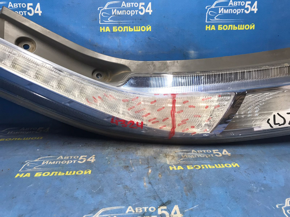 Стоп левый NISSAN LEAF 2009-2017