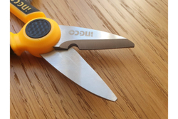 Ножницы электрика INGCO 145 мм HES02855