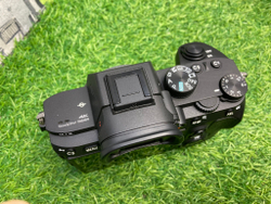 Sony A7 III (51.600 кадров)