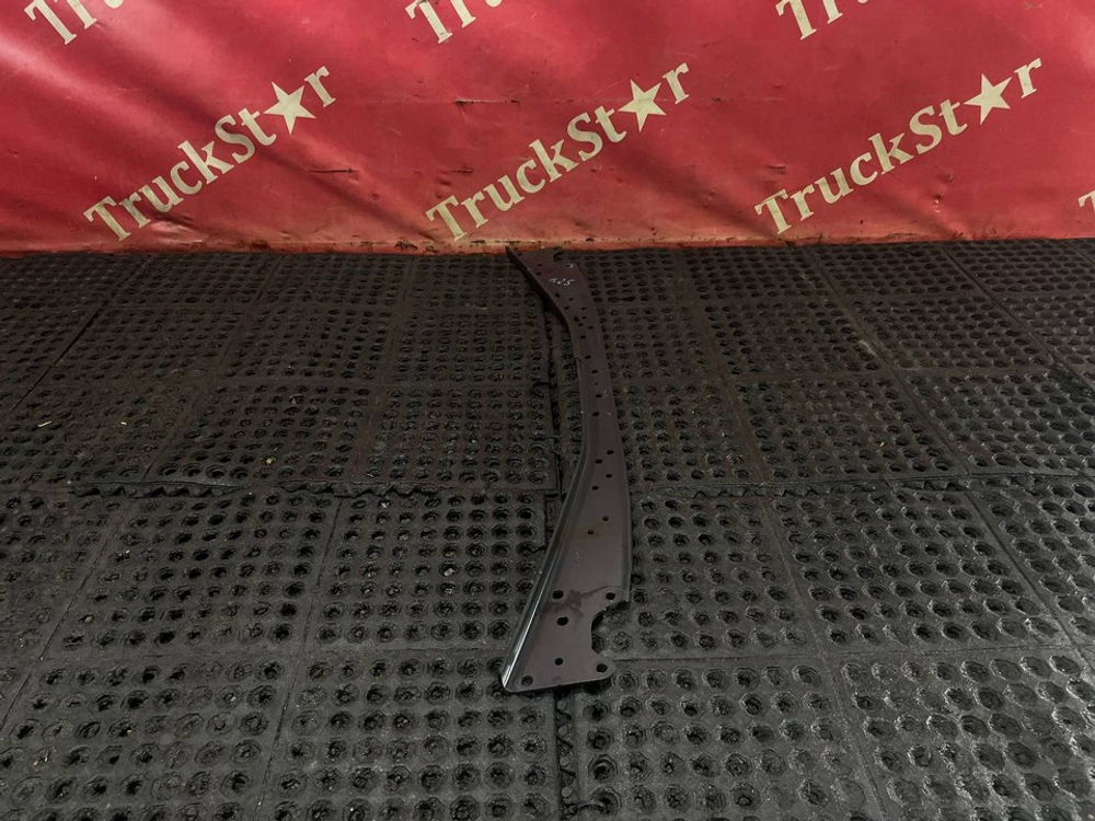 Кронштейн замков кабины 2019г