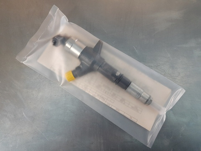 Форсунка топливная Denso 095000-5550