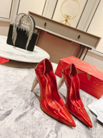 Christian Louboutin Lipstrass Pump 10 cm