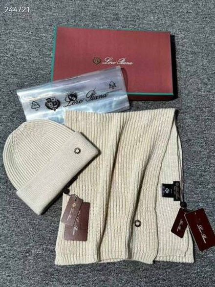 Комплект Loro Piana (шарф + шапка)