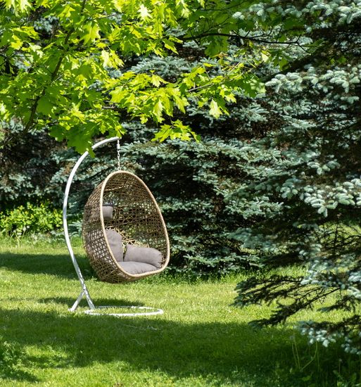 "Флоренция" подвесное кресло-кокон из искусственного ротанга, цвет соломенный с серой подушкой