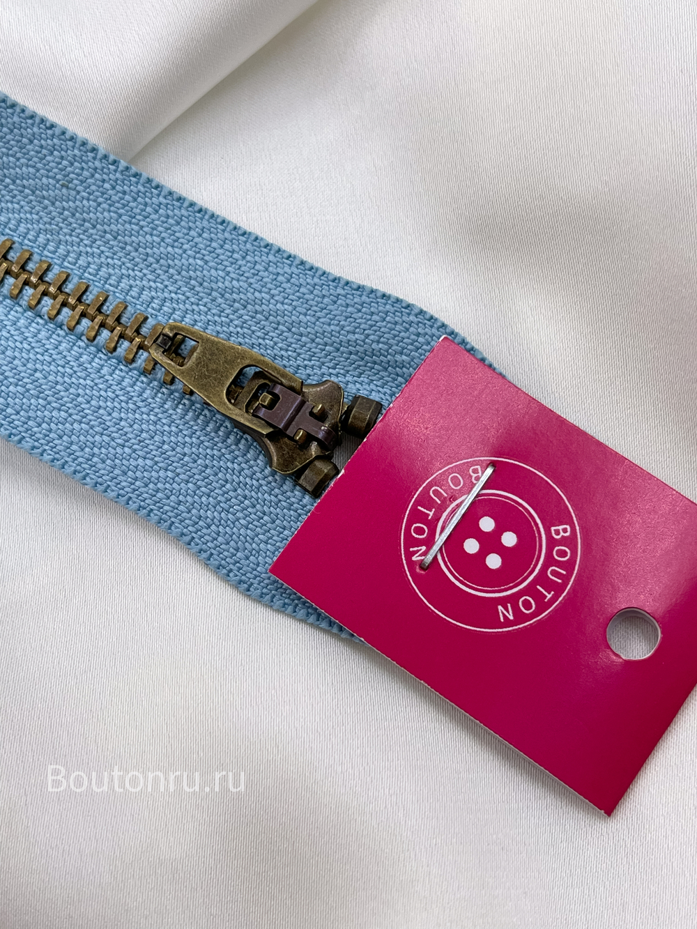 Молния бронзовая голубая