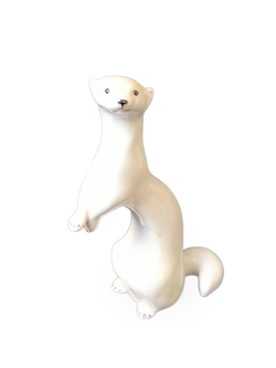 Фарфоровая статуэтка "Ласка" ЛФЗ