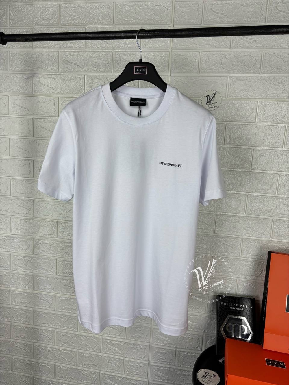 Футболка Emporio Armani