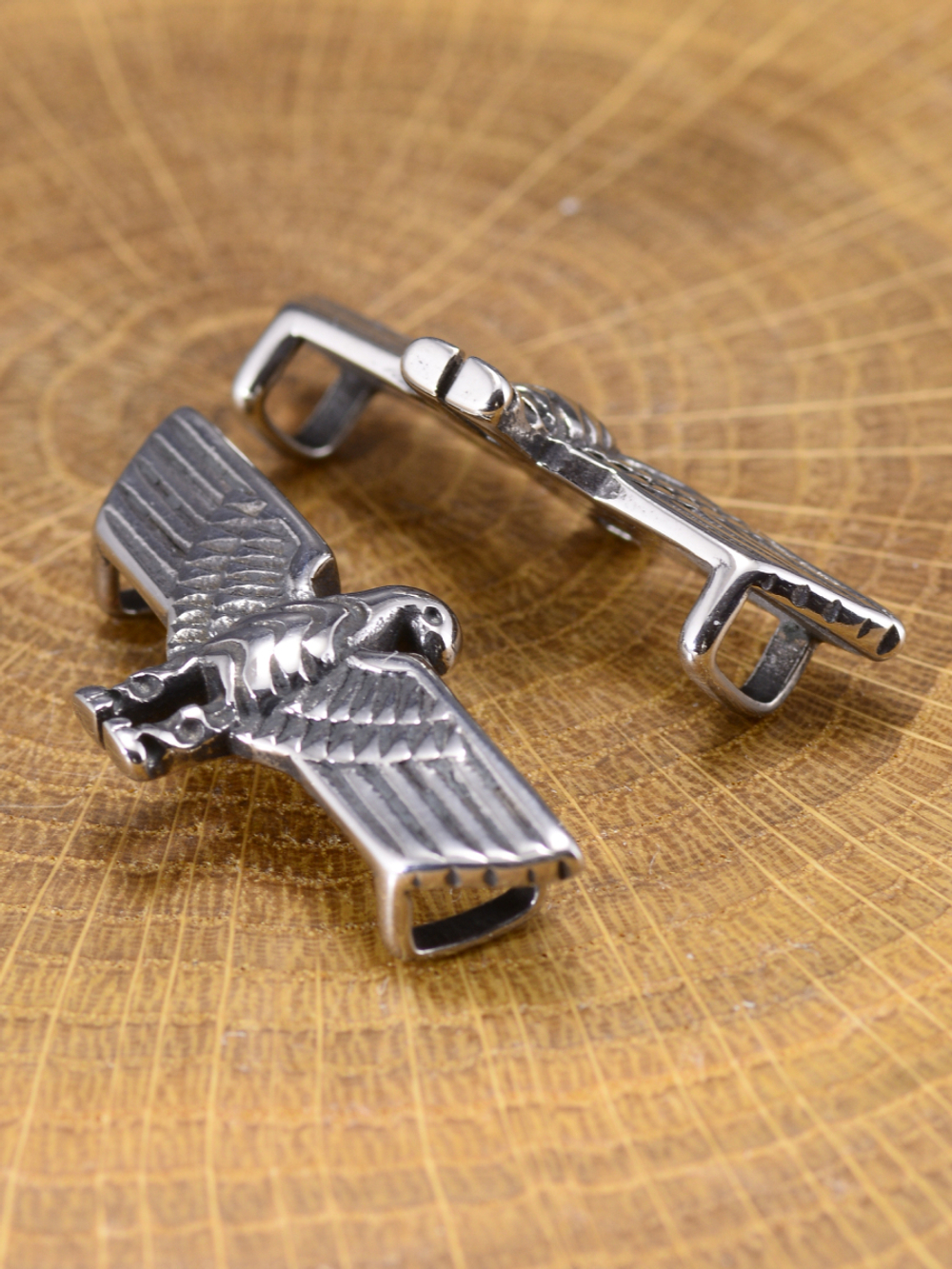 Вставка «Орел» из нержавеющей стали