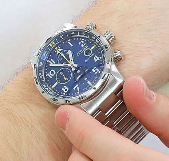 Наручные часы Citizen CA0790-83L