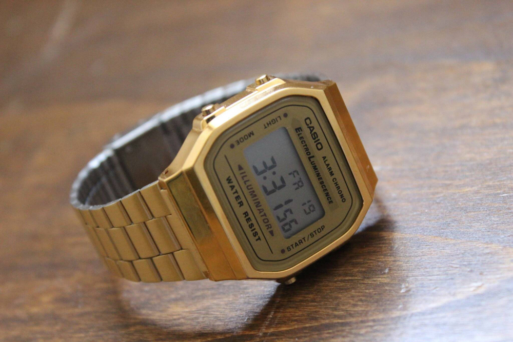 Часы Casio A-168WG-9E