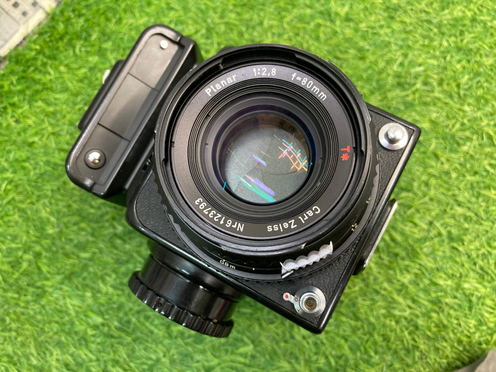 Hasselblad 500 C/M + Planar 2.8/80 T* Carl Zeiss