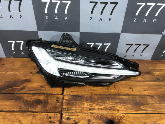 Фара правая Volvo S60 3 18-22 Б/У Оригинал 32338034