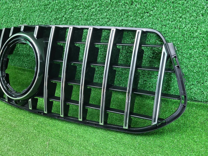 Решетка радиатора Mercedes GLE V167 (18-24) AMG