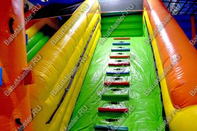 Коммерческий надувной батут "Побег из зоопарка"